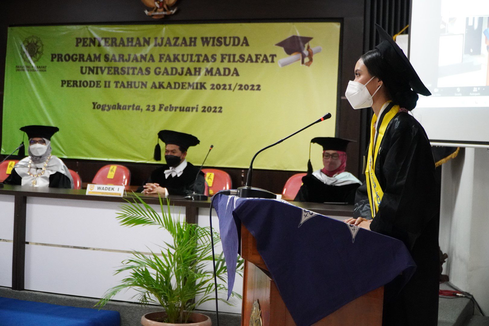 Wisuda Program Sarjana Filsafat Periode II 2021/2022 – Fakultas Filsafat